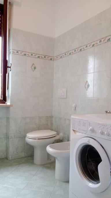 Comodo Bilocale A Apartment *